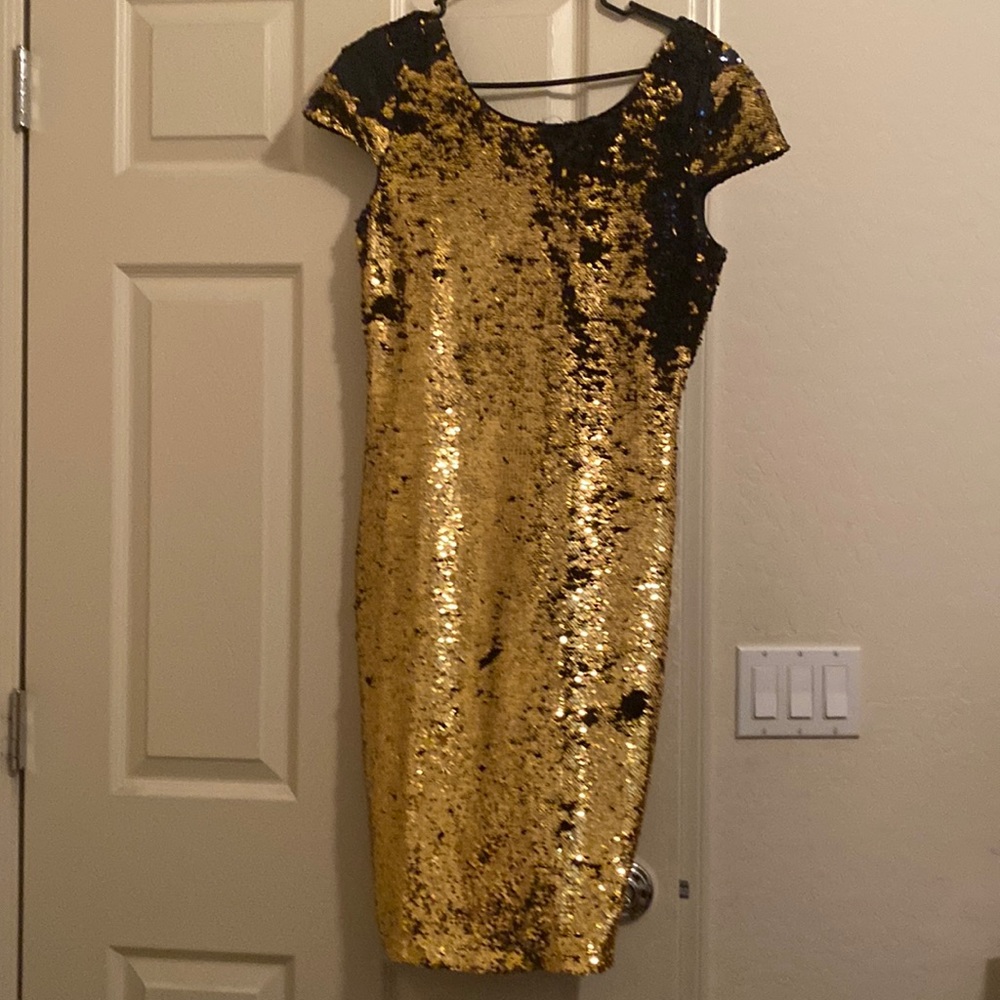 Sequence cocktail dress black and gold reversible